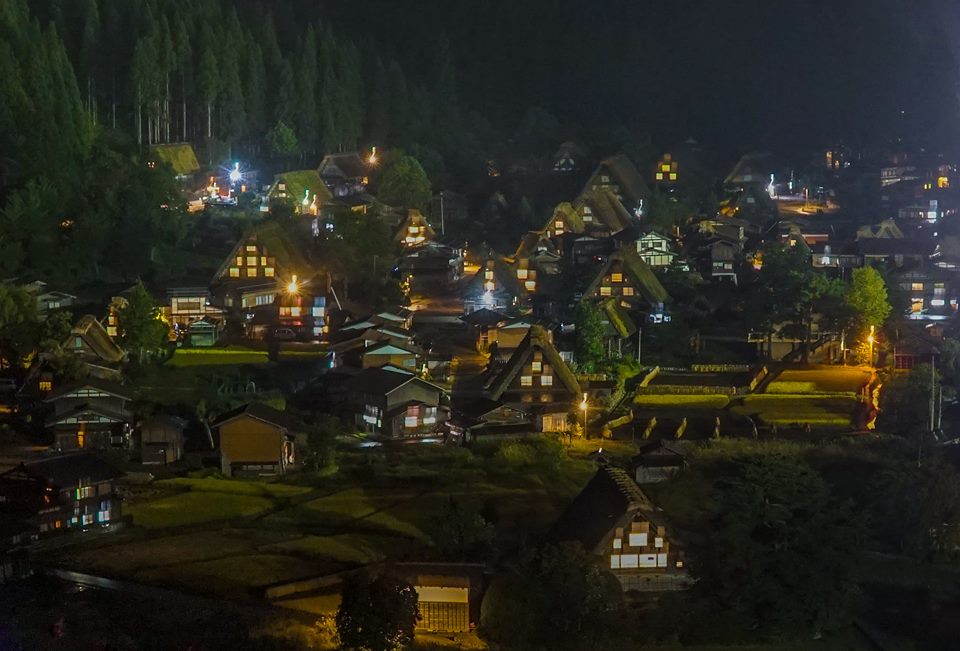 Japon köyleri, Shirakawa go köyü