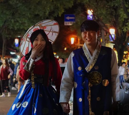 Güney Kore Geleneksel Kıyafet